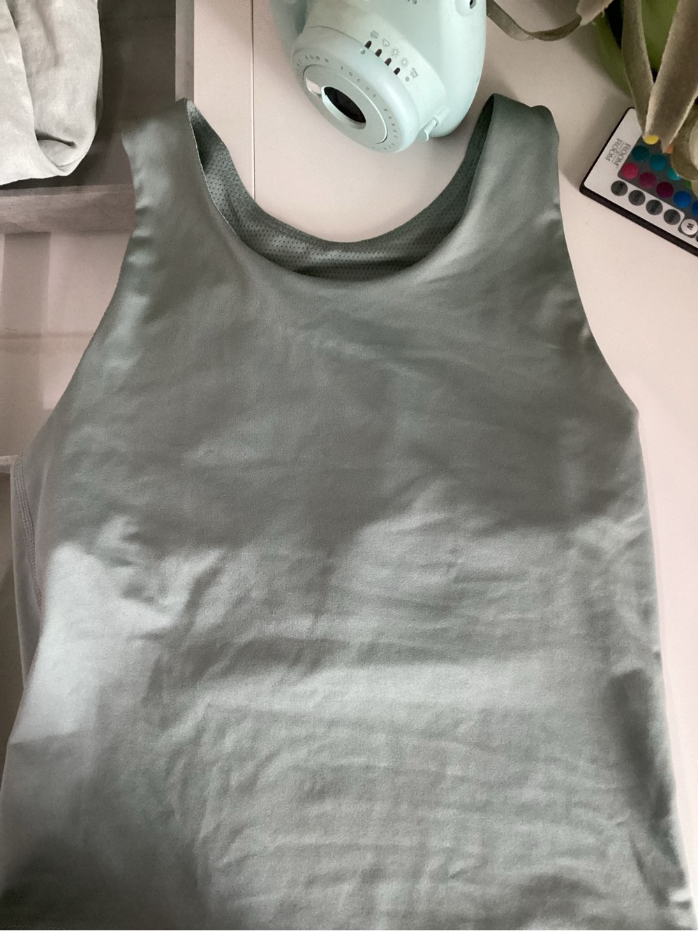 Everyday Scoop Neck Tank Top - Sage Green